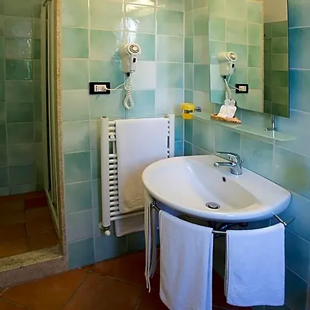 Bahia Hotel 3*